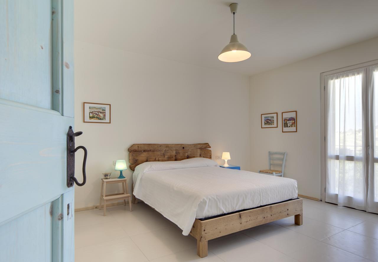 B&B Villa Olesia Ostra Szoba fotó