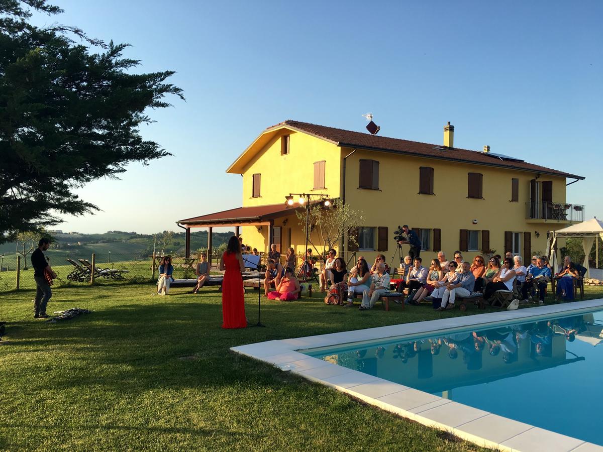 B&B Villa Olesia Ostra Kültér fotó